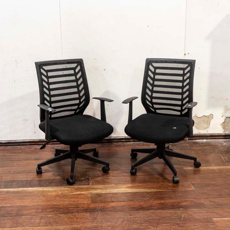 Item 2104443 - Image 0