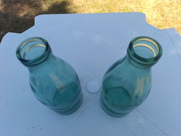 Botellas de vidrio vintage y etiquetas - imagen 3