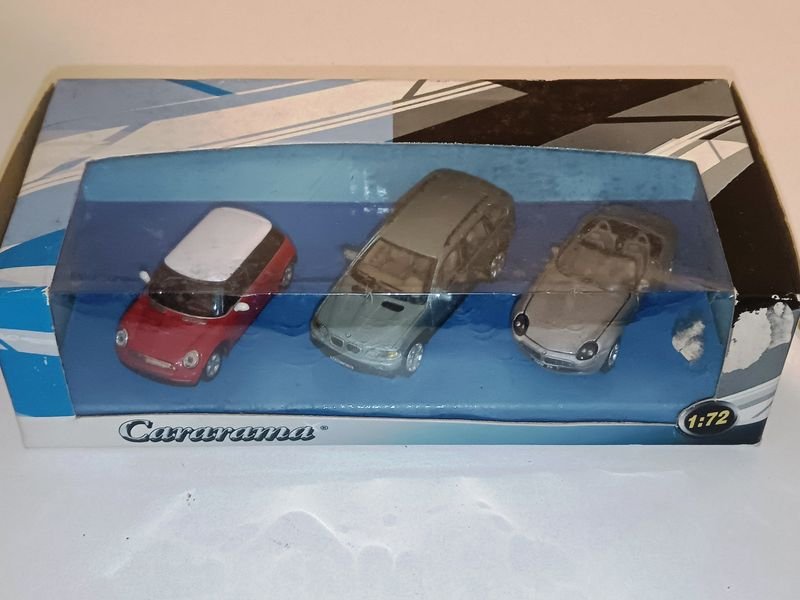 Conjunto de coches a escala 1:72 Cararama - imagen 2