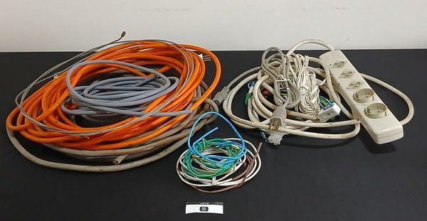 Lote de Cables y Regleta Eléctrica Varios - imagen 1