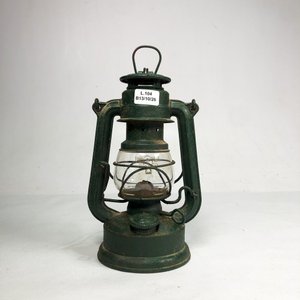 Lote siguiente: Farol a Kerosene Vintage de Chapa Verde - 20 cm