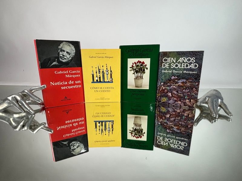 Lote anterior: Colección de libros de Gabriel García Márquez