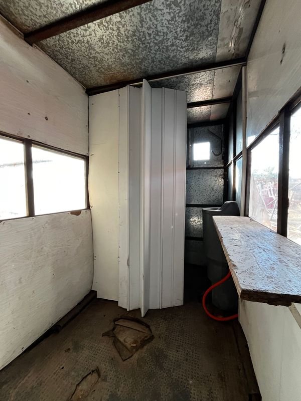 Item 894127 - Image 6