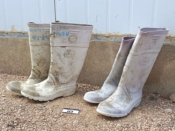 Dos Pares de botas lluvia PVC Talles 38 - Detalles de Uso - imagen 1