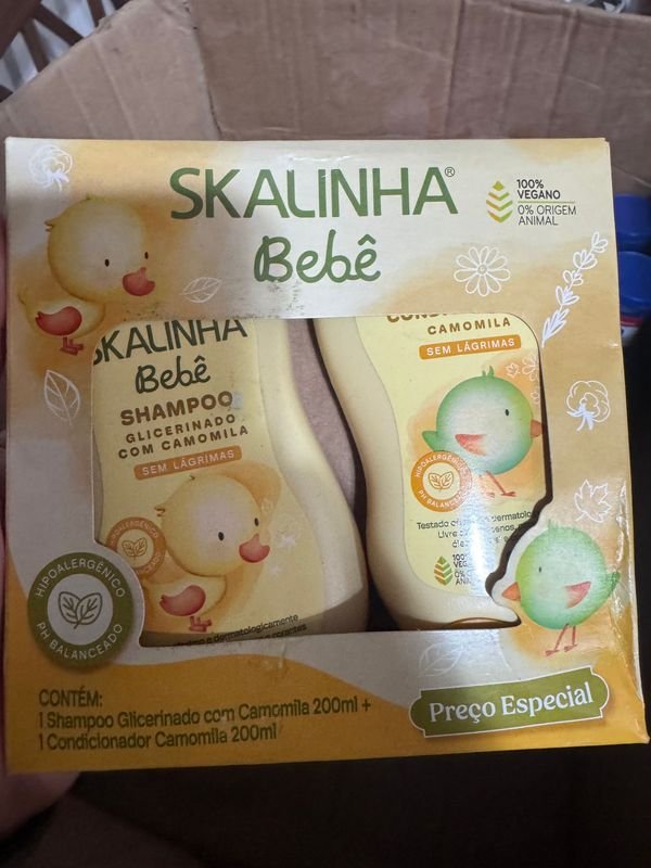 Shampoo y Acondicionador Skalinha Bebê Camomila - 2 Unidades