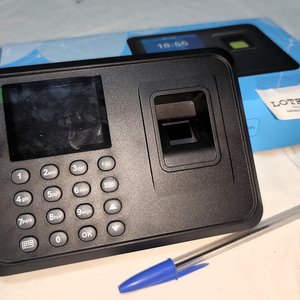 Reloj Control Horario Biométrico con Huella Digital - imagen 2