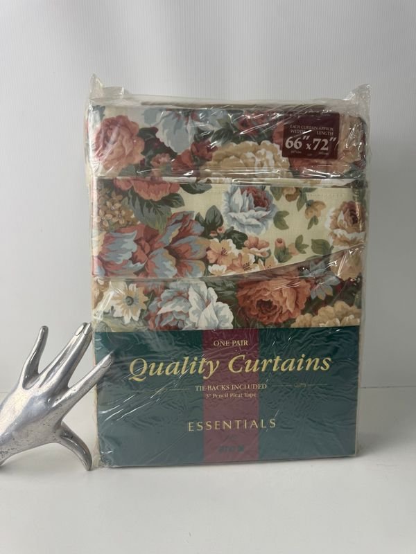 Item 879506 - Image 0