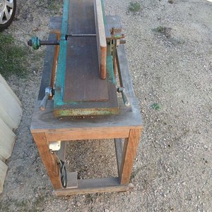 Garlopa Eléctrica Hoover con Eje para Circular y Base de Madera - imagen 3