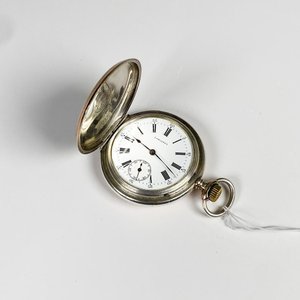 Lote siguiente: Reloj de Bolsillo Longines Plata y Oro Funciona
