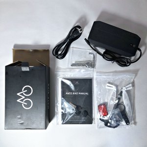 Bicicleta Eléctrica Plegable MATE.BIKE Beige 750W Nueva con Caja - imagen 5