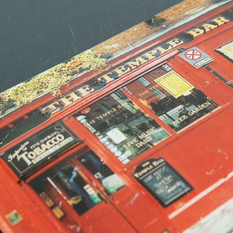 Chapa en relieve The Temple Bar - Medidas: 30x20cm - imagen 2