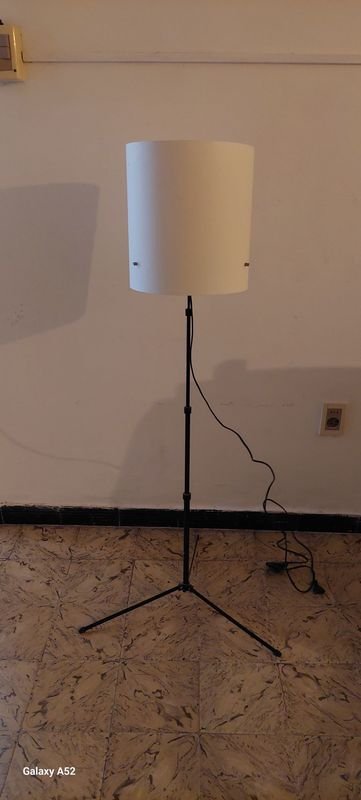 Lámpara moderna para sala de estar - imagen 1