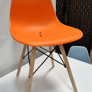 Juego de Comedor Eames Rectangular Laqueado con 4 Sillas Patas de Madera - imagen 6