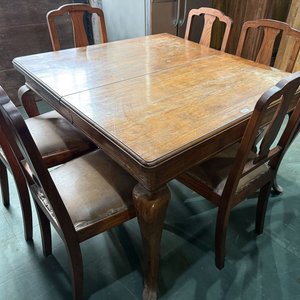 Juego de Comedor: Mesa Extensible de Raíz con 6 Sillas Tapizadas en Cuero - imagen 2