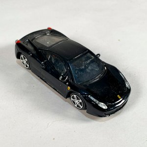 Auto a escala Ferrari 458 Negro 1:43 - imagen 2
