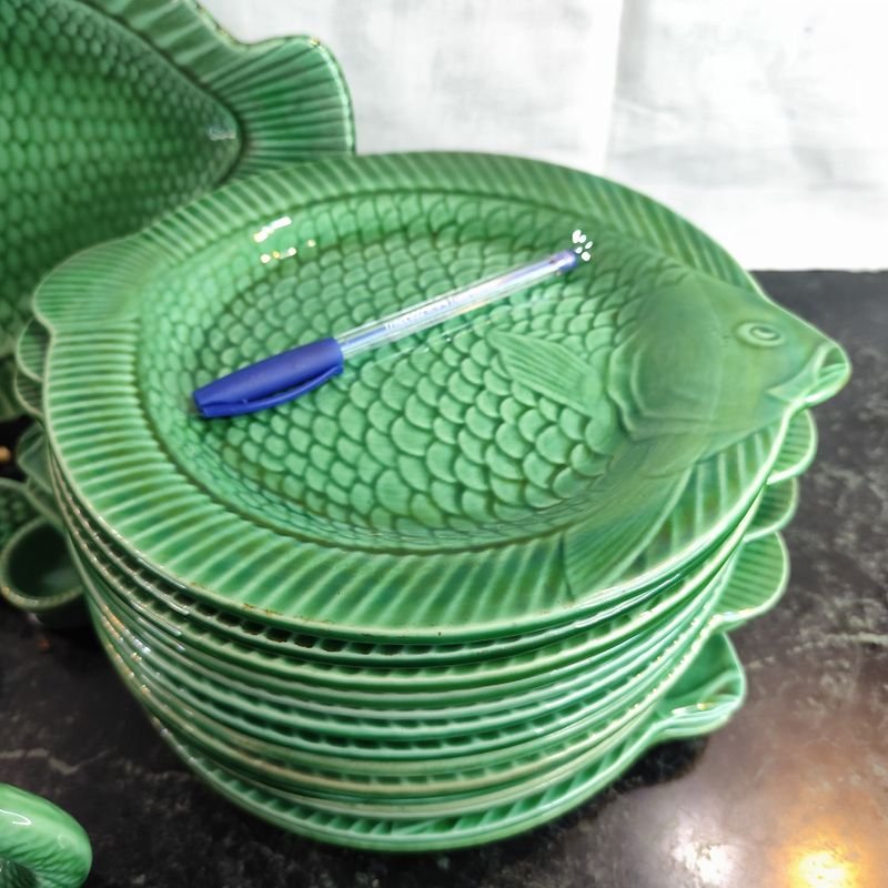 Conjunto de platos y accesorios para pescado en mayólica - imagen 3