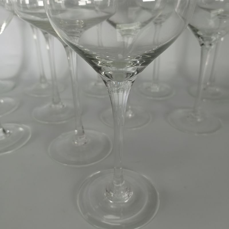 Cajas con copas de vino Chandon - imagen 4