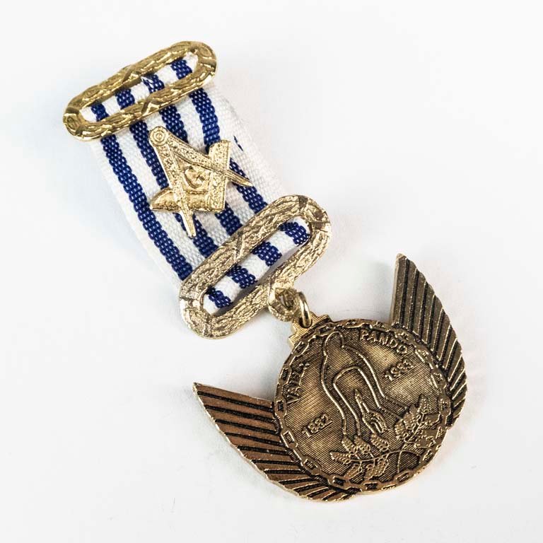 Condecoración Masónica de Bronce con Cinta - Logia Vall Pando Uruguay