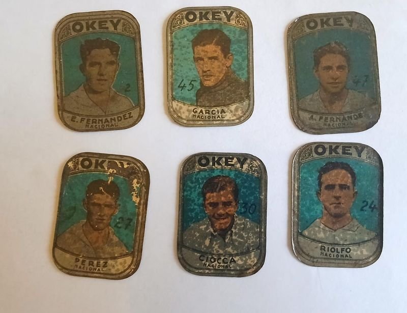 Colección 6 Chapitas Metálicas Okey Fútbol Club Nacional 1935