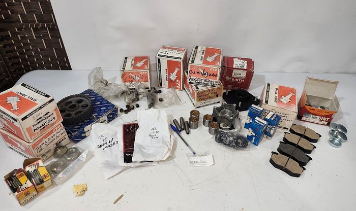 Item 17049 - Image 1