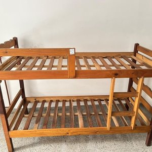 Lote anterior: Cama Cucheta de Madera Resistente