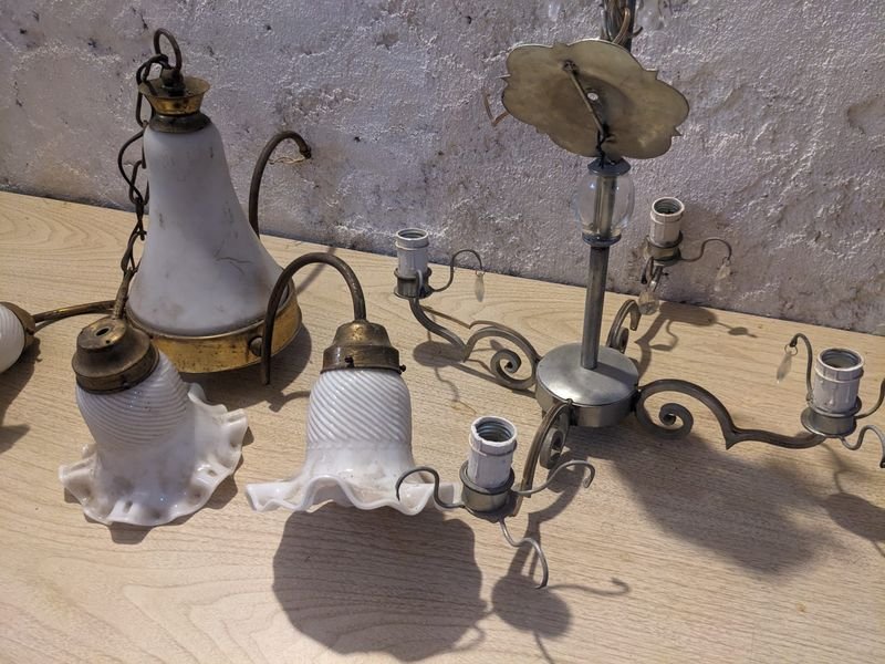 Lote anterior: Arañas y objetos decorativos