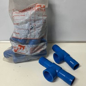 Lote siguiente: 50 Conectores de Plastiducto Azul 3/4 Pulgada