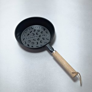 Lote de 14 Sartenes Pequeñas Negras con Mango de Madera - imagen 2