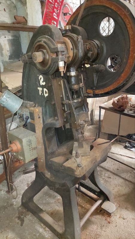 Item 758369 - Image 1