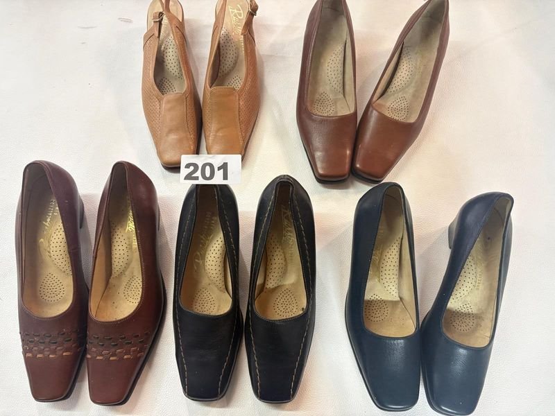 Lote de 5 Pares de Zapatos de Cuero para Mujer - Talle 36