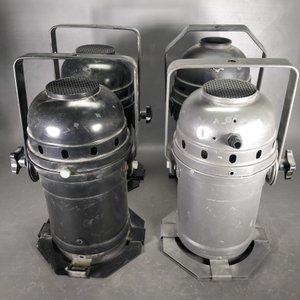 Lote de 4 Tachos Reflectores Profesionales Sin Lámparas - imagen 1