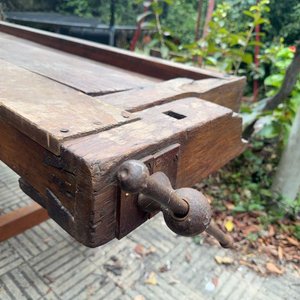 Banco de Trabajo de Carpintero Antiguo de Hierro y Madera Maciza - imagen 11