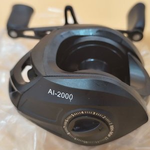 Reel de Pesca "Galleta" Casting AI-2000, Nuevo en Caja - imagen 3