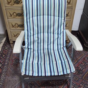 Sillón Plegable de Exterior con Diseño Rayado - imagen 1