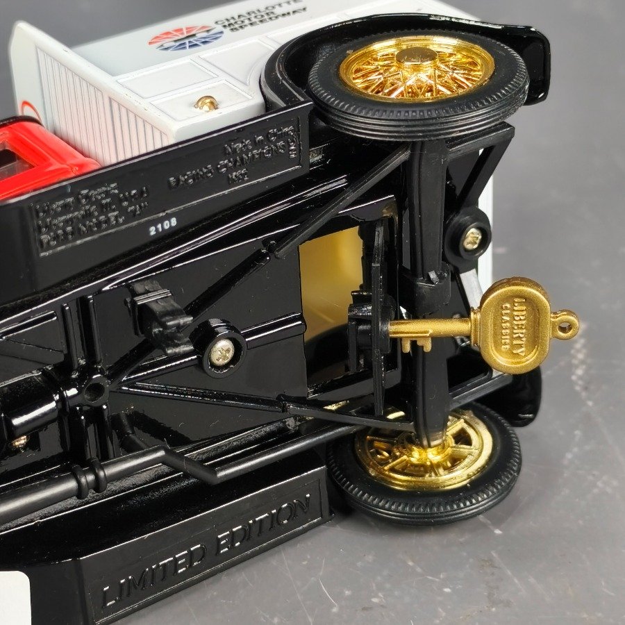 Item 17683 - Image 8