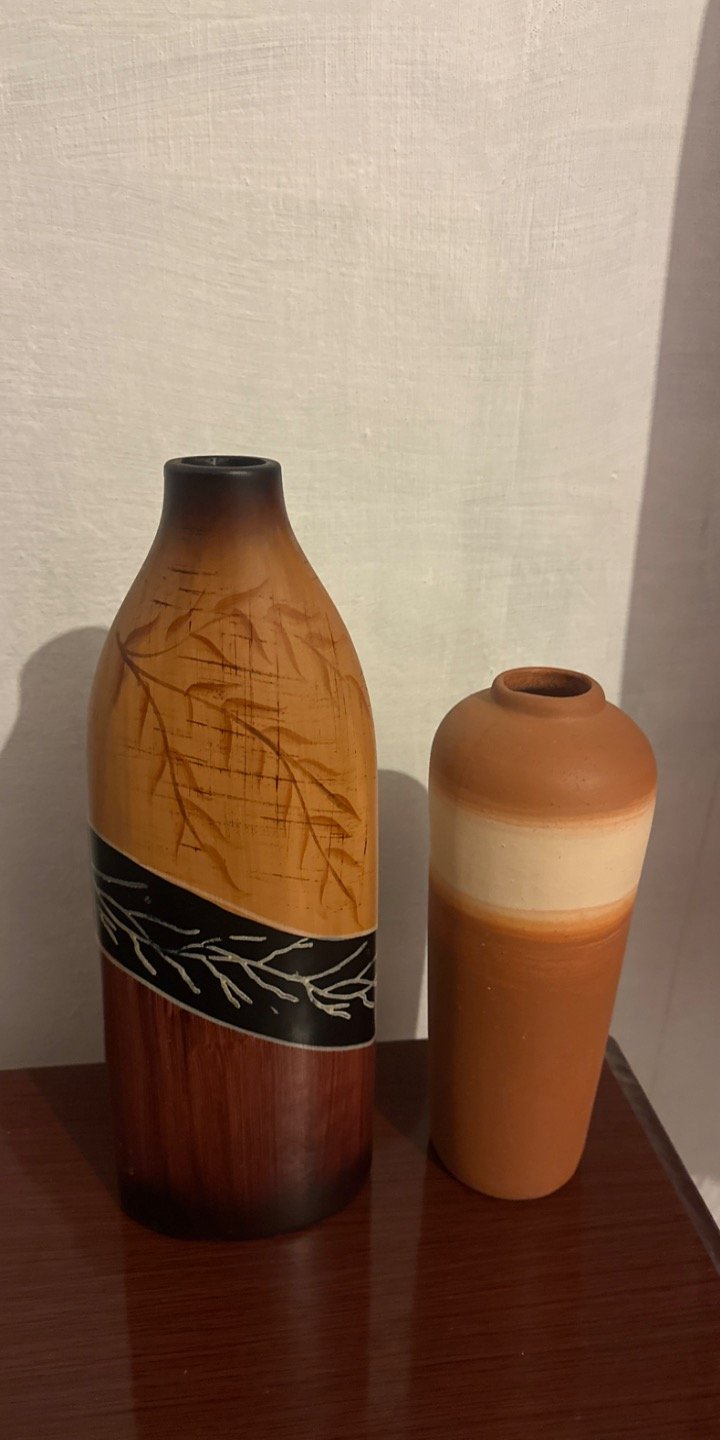 Juego de 2 Floreros Decorativos de Cerámica