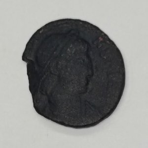 Moneda Romana Follis Constante o Constancio II - 2.5g - imagen 3