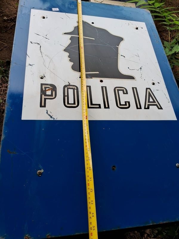 Lote anterior: Cartel de señaletica policial para venta