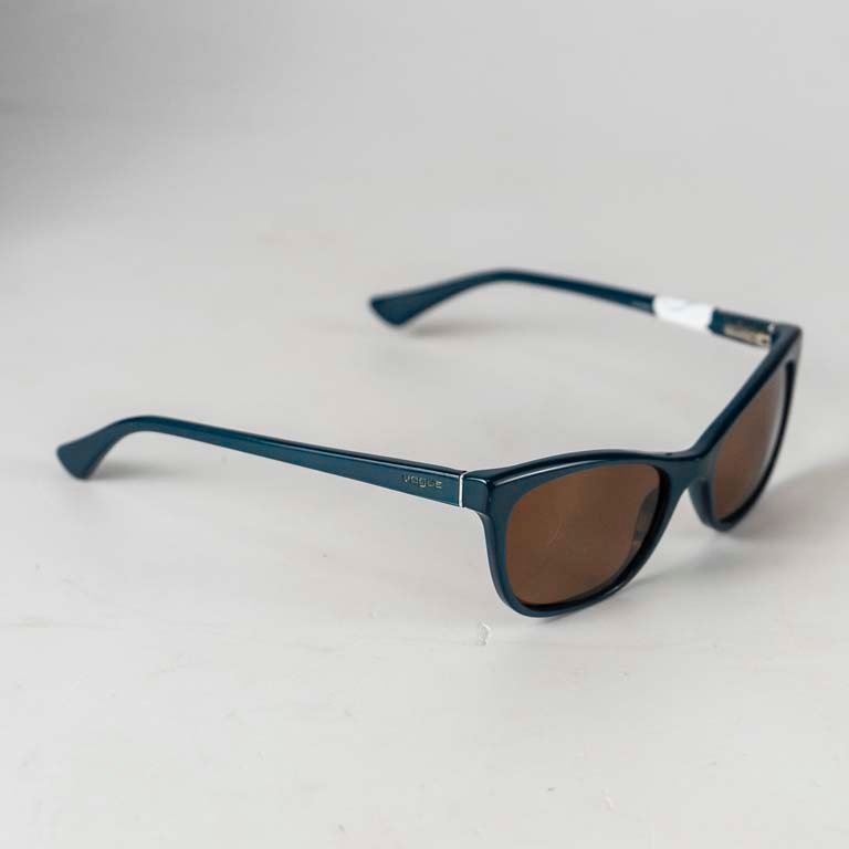 Lentes de sol para hombre Vogue - imagen 2