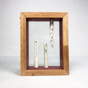 Lote siguiente: Vitrina con Esculturas "Esculturas en Tiza" de Sebastián Peter