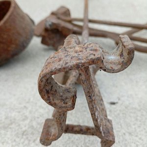 Crisol, Cuchara de Colada, Molde para Balas y Herrador de Ganado - imagen 7