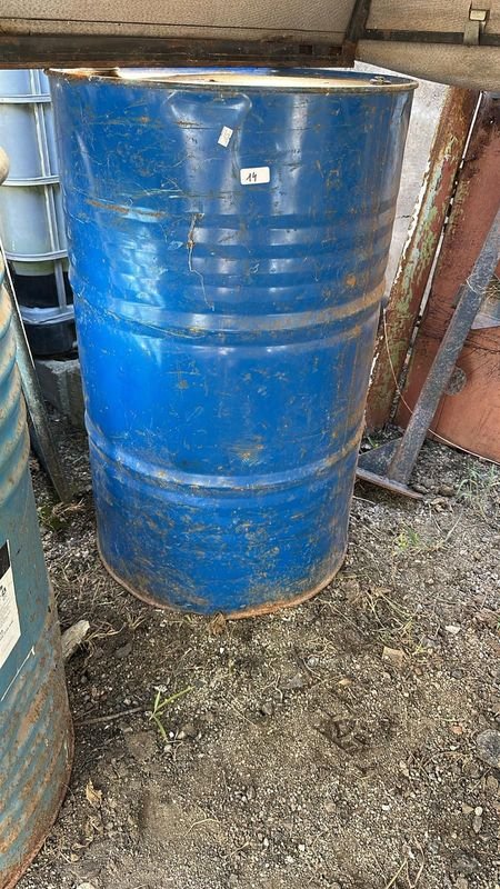Tanque de 200 litros azul en condiciones aceptables - imagen 2
