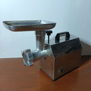 Picadora de Carne Eléctrica de Acero Inoxidable - imagen 1