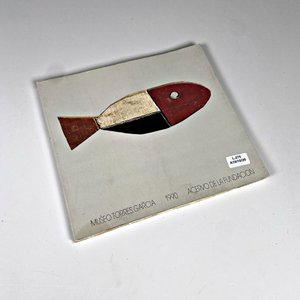 Libro "Museo Torres García: Acervo de la Fundación" 1990 - imagen 2