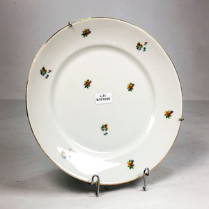 Plato de Porcelana Checoslovaca Blanco con Flores y Borde Dorado - imagen 2