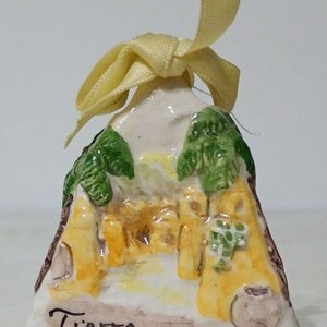 Lote anterior: Cencerro Decorativo de Cerámica "Tierra Santa"
