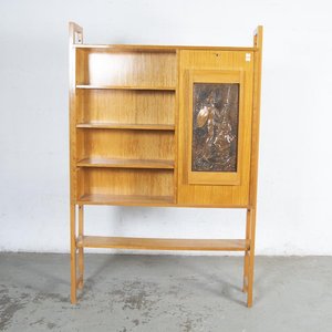 Lote anterior: Biblioteca con Escritorio Secretaire y Chapa de Cobre Repujado "Quijote y Sancho Panza"