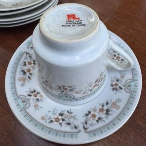 5 tacitas y 6 platillos en porcelana china - imagen 5