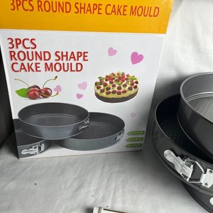 Set de 3 Moldes Redondos para Tortas Nuevos - imagen 2