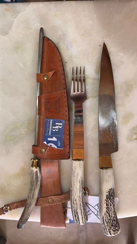 Conjunto de cuchillos y tenedores artesanales - imagen 2